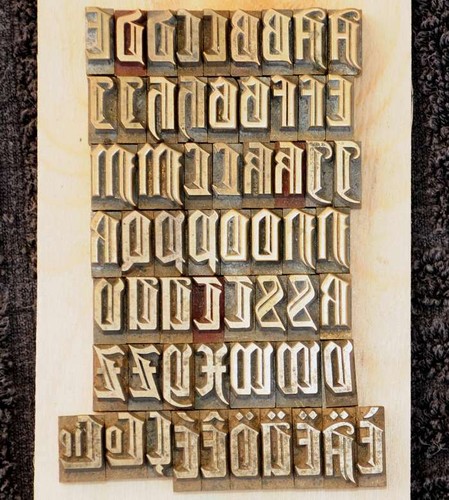 Prägeschrift mm - prägeschrift, 11