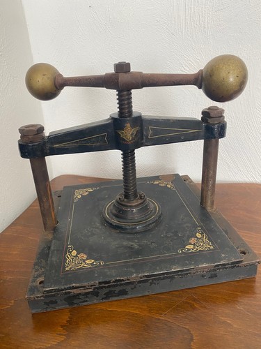 Historische buchpresse - historische,