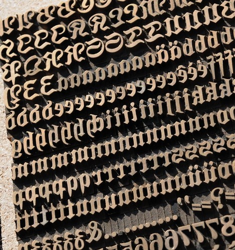 Prägeschrift mm - prägeschrift, 8,5