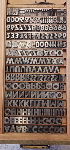Punkt erbar grotesk fett - 72,