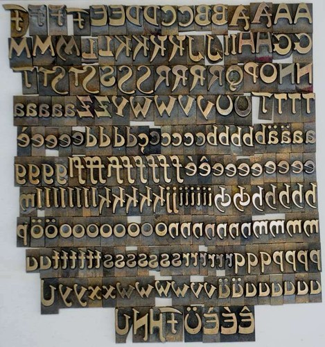 Prägeschrift mm - 13,